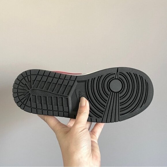 Air Jordan 1 Mid Black / Grey / Red Sneakers - 5.5US, BNIB - Picture 6 of 11